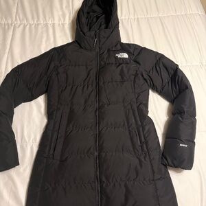 The North Face 550 Puffer Jacket Parka - Womens size Small Black